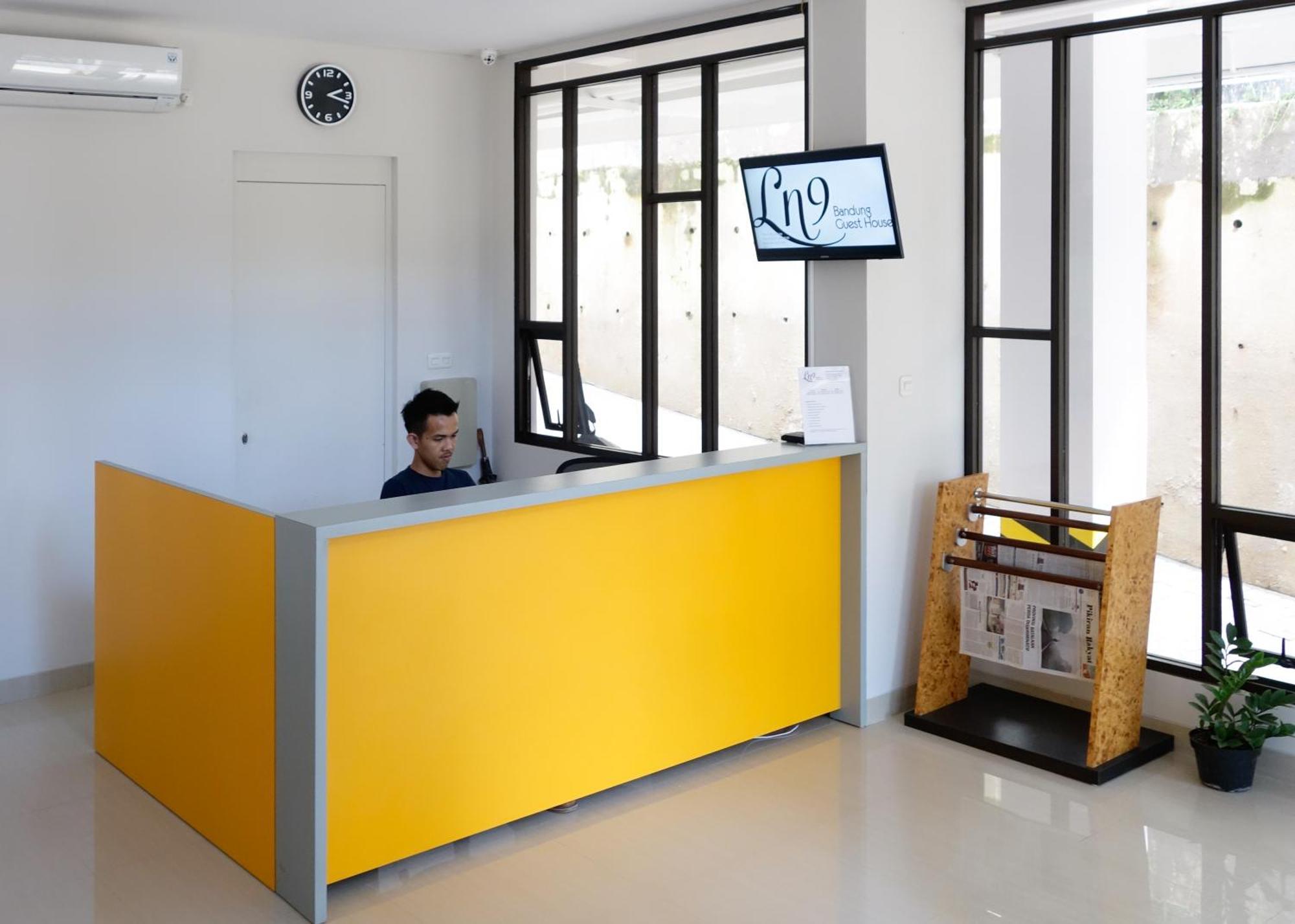 Ln9 Bandung Guest House Exterior photo